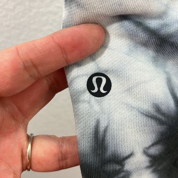 Lululemon Warm Down Jogger Pant size 4 Women’s Activewear - Picture 6 of 10